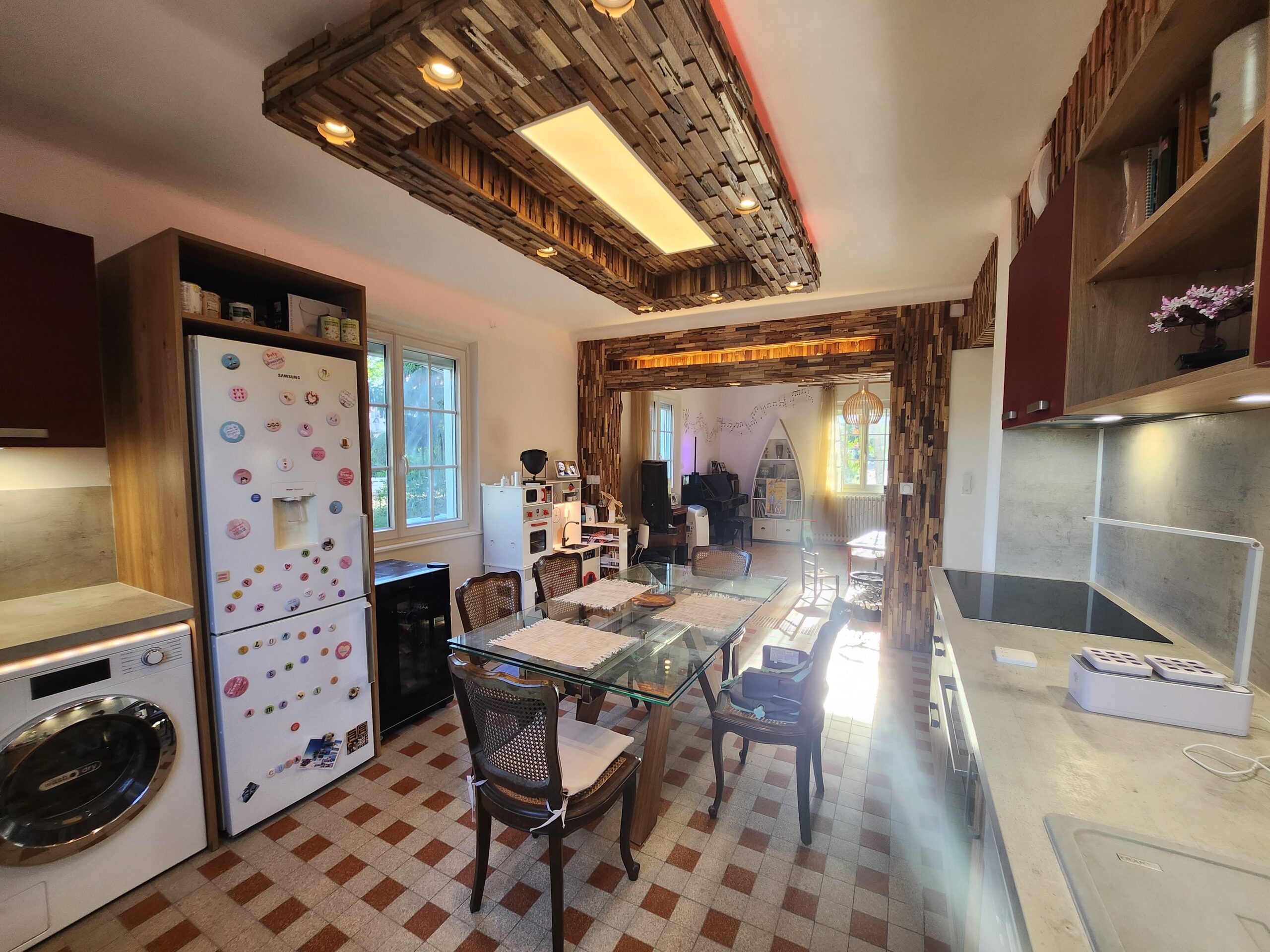 Rénovation complète d’une cuisine en ambiance bois